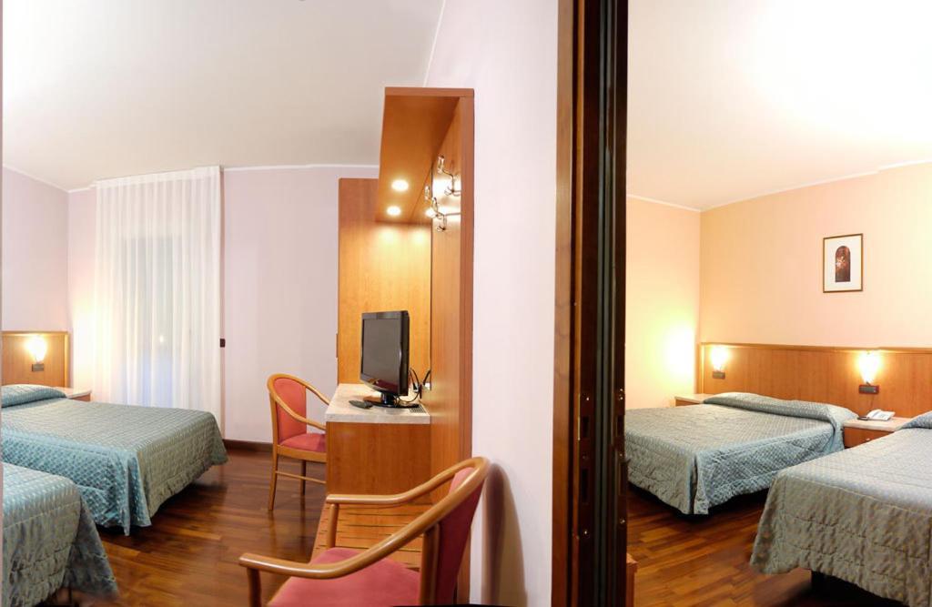 Hotel Dal Ponte Bassano del Grappa Exteriör bild