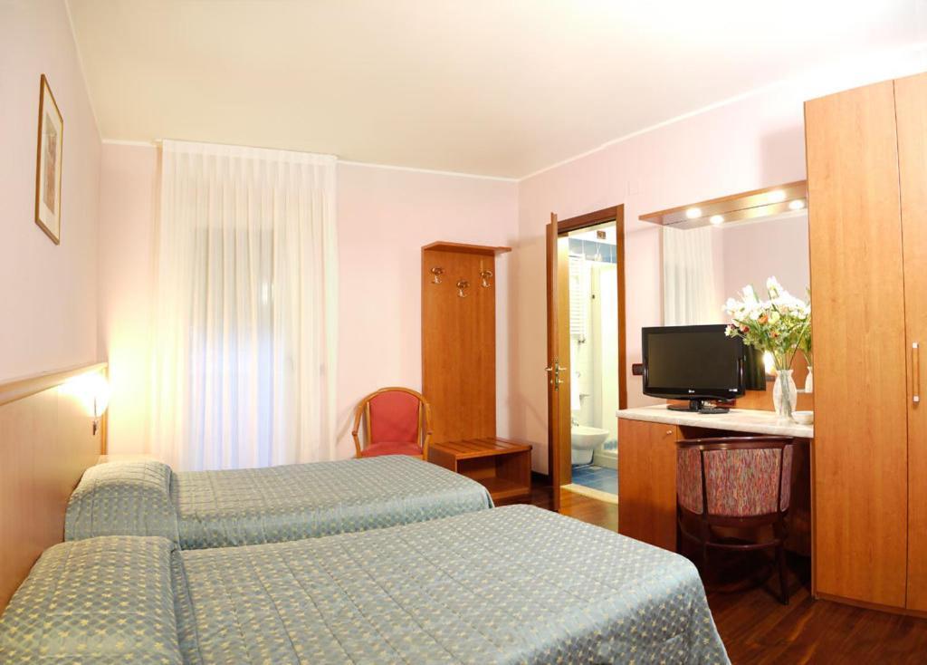 Hotel Dal Ponte Bassano del Grappa Exteriör bild