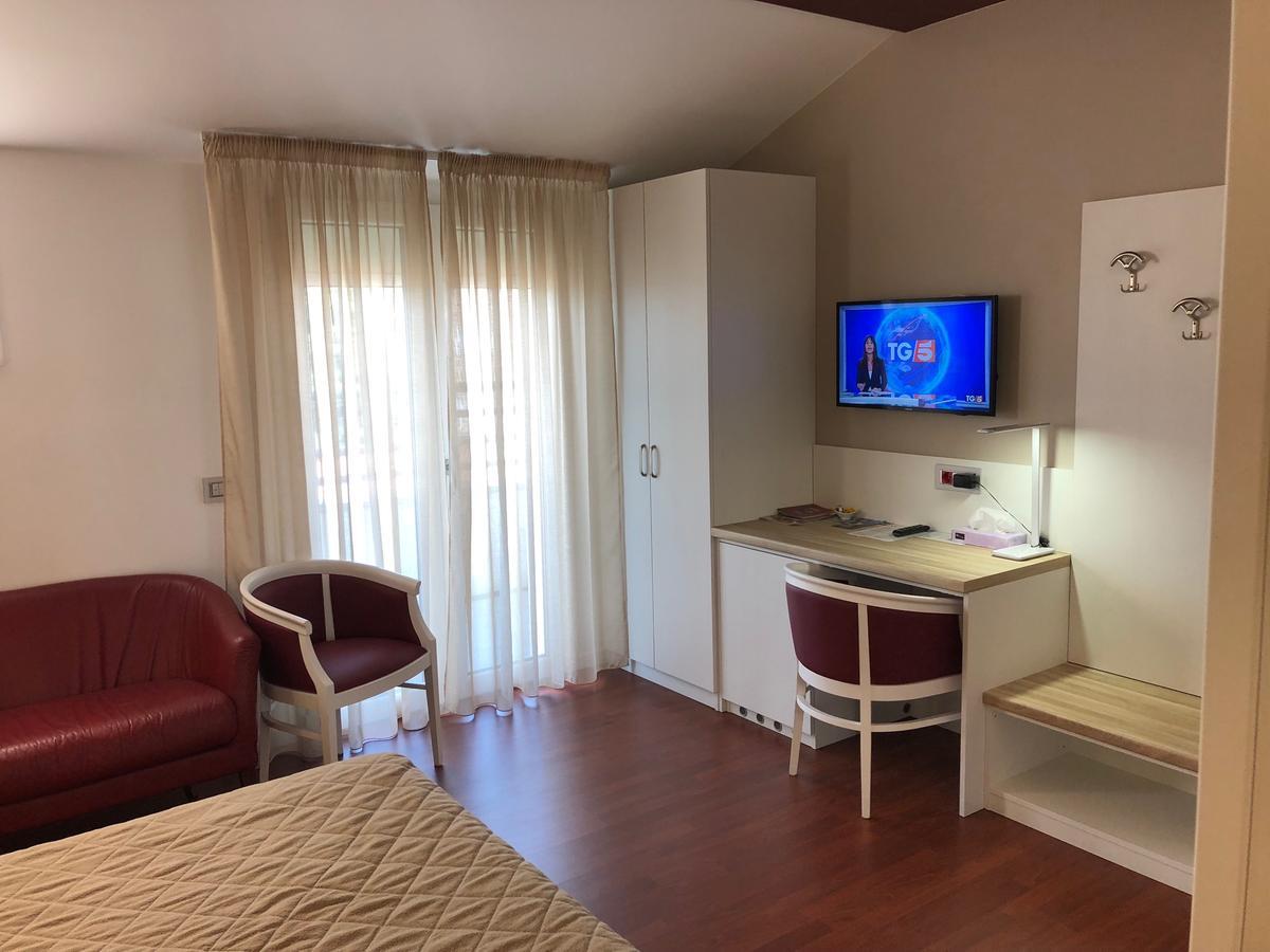 Hotel Dal Ponte Bassano del Grappa Exteriör bild