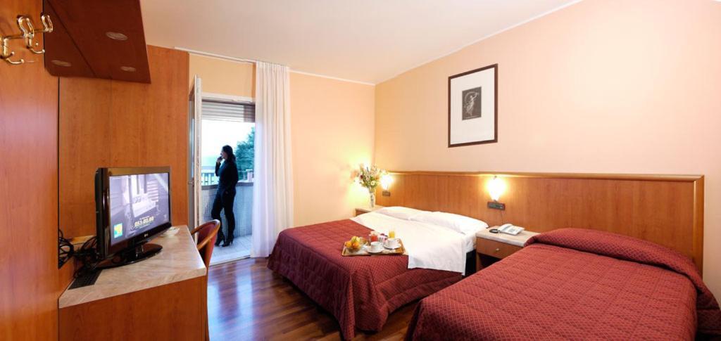 Hotel Dal Ponte Bassano del Grappa Exteriör bild